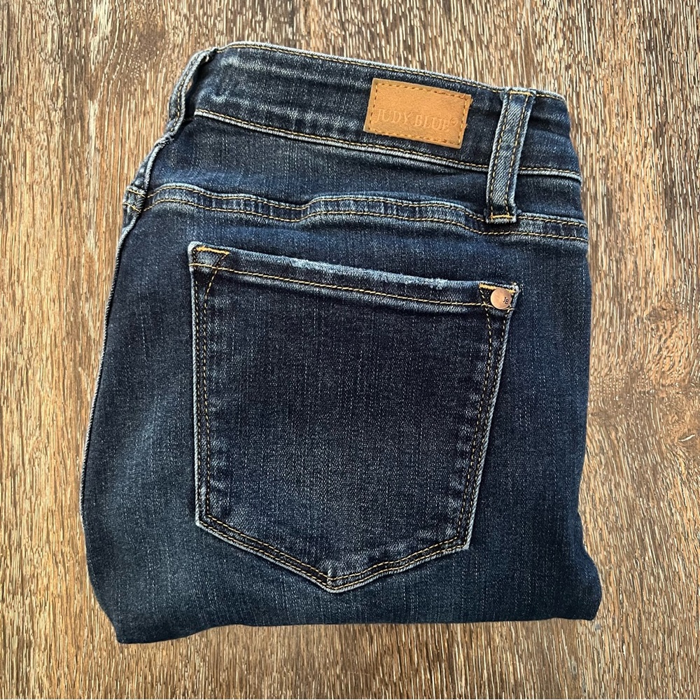 Judy Blue Skinny Fit Distressed Medium Wash Button Fly Blue Jeans Size 9/29